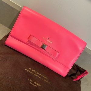 Kate Spade Bow Clutch in Hot Pink